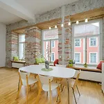 Apartment Dictumfactum Noble Old Town *